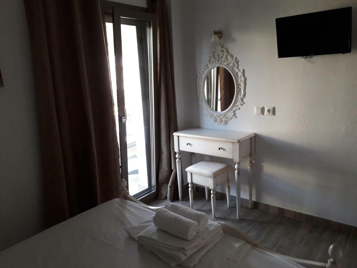 U Jacka Apartment Neoi Poroi Exterior photo